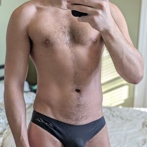 Meet your Posher, Levi